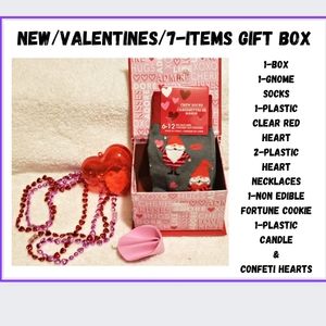 🔥7-ITEM GIFT BOX OF VALENTINES ITEMS-ALL NEW! ♥️